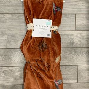 Halloween Rae Dunn Hocus Pocus throw